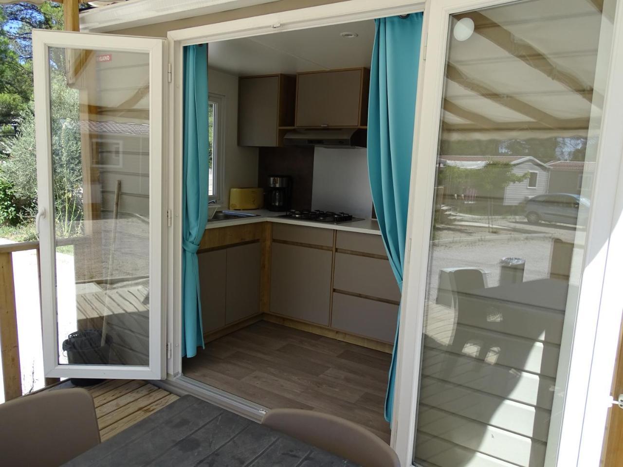 Camping Aux Portes De Cassis Roquefort-la-Bédoule Exterior foto